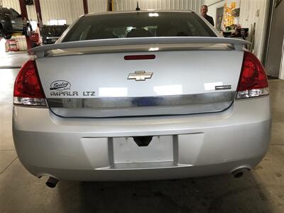 2011 Chevrolet Impala LTZ   - Photo 22 - Saint Louis, MI 48880-9800