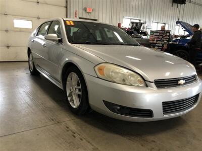 2011 Chevrolet Impala LTZ   - Photo 4 - Saint Louis, MI 48880-9800