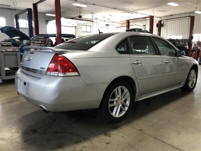 2011 Chevrolet Impala LTZ   - Photo 6 - Saint Louis, MI 48880-9800