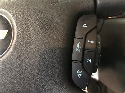 2011 Chevrolet Impala LTZ   - Photo 10 - Saint Louis, MI 48880-9800