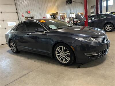 2013 Lincoln MKZ   - Photo 5 - Saint Louis, MI 48880-9800