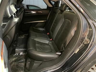 2013 Lincoln MKZ   - Photo 17 - Saint Louis, MI 48880-9800