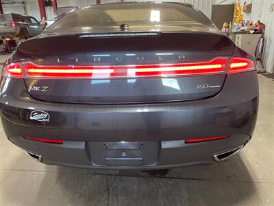 2013 Lincoln MKZ   - Photo 7 - Saint Louis, MI 48880-9800