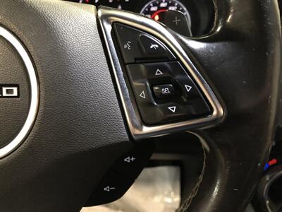 2018 Chevrolet Camaro LT   - Photo 11 - Saint Louis, MI 48880-9800
