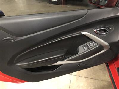 2018 Chevrolet Camaro LT   - Photo 21 - Saint Louis, MI 48880-9800