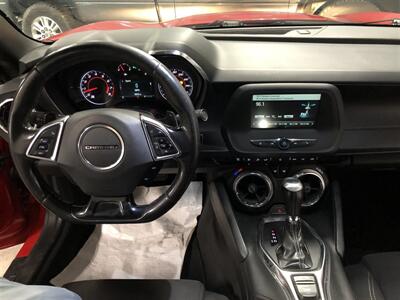 2018 Chevrolet Camaro LT   - Photo 7 - Saint Louis, MI 48880-9800