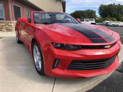 2018 Chevrolet Camaro LT   - Photo 5 - Saint Louis, MI 48880-9800