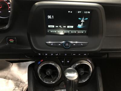 2018 Chevrolet Camaro LT   - Photo 13 - Saint Louis, MI 48880-9800
