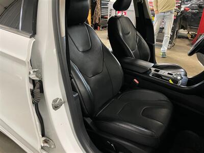 2019 Ford Fusion Titanium   - Photo 20 - Saint Louis, MI 48880-9800