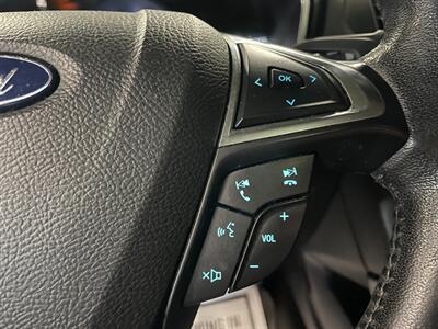 2019 Ford Fusion Titanium   - Photo 12 - Saint Louis, MI 48880-9800