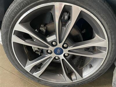 2019 Ford Fusion Titanium   - Photo 26 - Saint Louis, MI 48880-9800