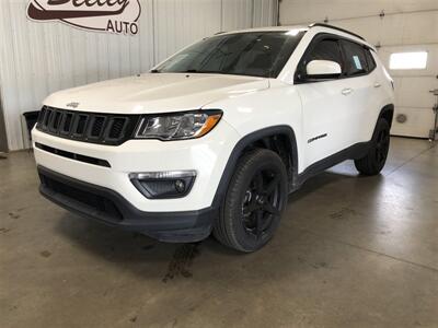2018 Jeep Compass Latitude   - Photo 2 - Saint Louis, MI 48880-9800