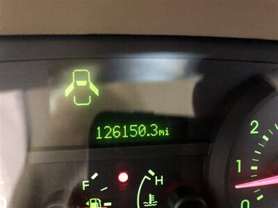2006 Mercury Grand Marquis LS Premium   - Photo 9 - Saint Louis, MI 48880-9800