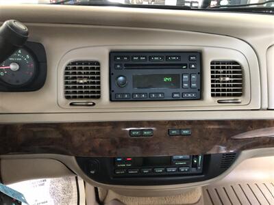 2006 Mercury Grand Marquis LS Premium   - Photo 12 - Saint Louis, MI 48880-9800