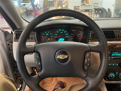 2016 Chevrolet Impala Limited LS Fleet   - Photo 7 - Saint Louis, MI 48880-9800