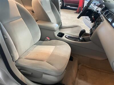 2016 Chevrolet Impala Limited LS Fleet   - Photo 15 - Saint Louis, MI 48880-9800
