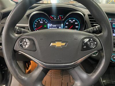 2018 Chevrolet Impala LS Fleet   - Photo 9 - Saint Louis, MI 48880-9800