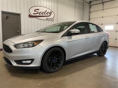 2016 Ford Focus SE   - Photo 1 - Saint Louis, MI 48880-9800