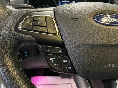 2016 Ford Focus SE   - Photo 11 - Saint Louis, MI 48880-9800