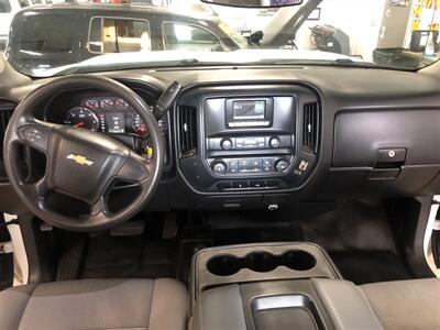 2015 Chevrolet Silverado 3500 Work Truck   - Photo 10 - Saint Louis, MI 48880-9800