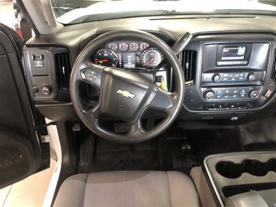 2015 Chevrolet Silverado 3500 Work Truck   - Photo 11 - Saint Louis, MI 48880-9800