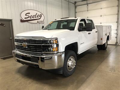 2015 Chevrolet Silverado 3500 Work Truck   - Photo 2 - Saint Louis, MI 48880-9800