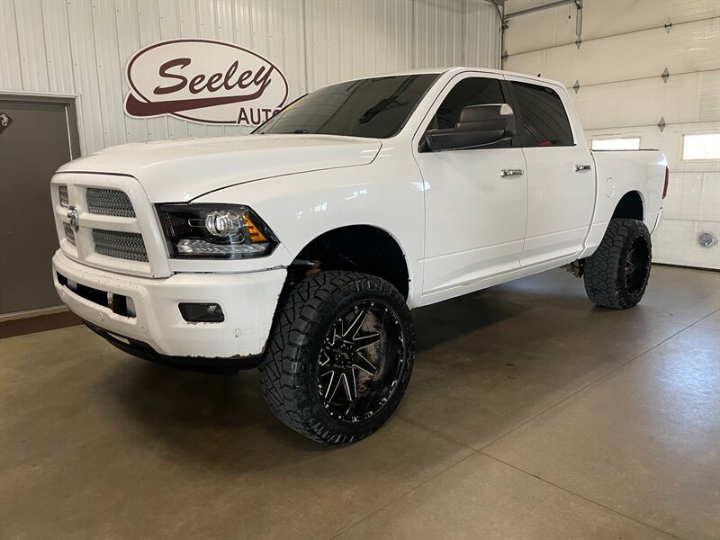 2016 RAM 1500 Laramie   - Photo 1 - Saint Louis, MI 48880-9800