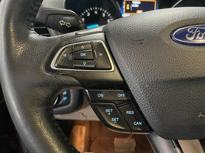 2018 Ford Escape SEL - Photo 10 - Saint Louis, MI 48880-9800