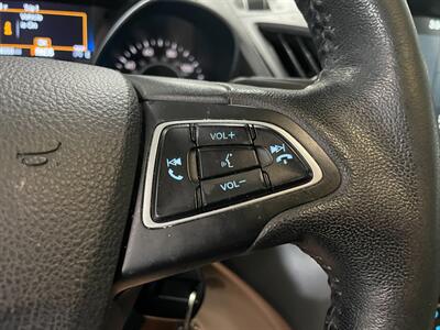 2018 Ford Escape SEL - Photo 11 - Saint Louis, MI 48880-9800