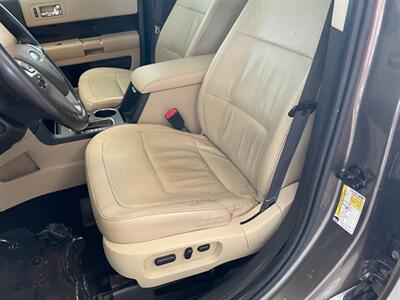 2014 Ford Flex SEL - Photo 14 - Saint Louis, MI 48880-9800