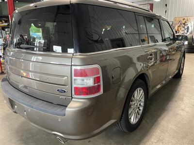 2014 Ford Flex SEL - Photo 7 - Saint Louis, MI 48880-9800