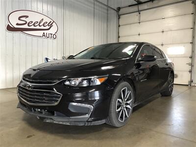 2018 Chevrolet Malibu LT   - Photo 2 - Saint Louis, MI 48880-9800
