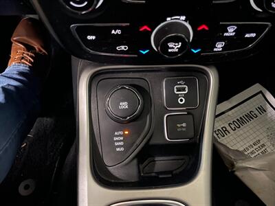 2018 Jeep Compass Latitude   - Photo 14 - Saint Louis, MI 48880-9800
