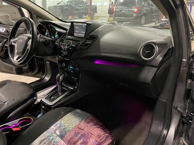 2014 Ford Fiesta Titanium - Photo 19 - Saint Louis, MI 48880-9800