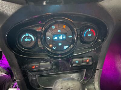 2014 Ford Fiesta Titanium - Photo 13 - Saint Louis, MI 48880-9800