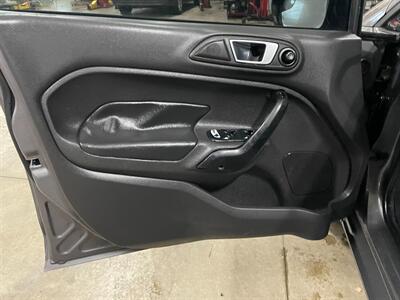 2014 Ford Fiesta Titanium - Photo 20 - Saint Louis, MI 48880-9800