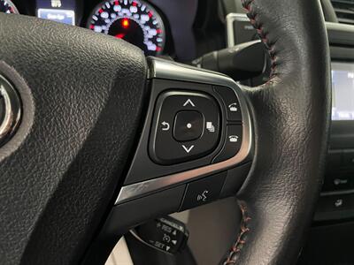 2016 Toyota Camry SE   - Photo 12 - Saint Louis, MI 48880-9800