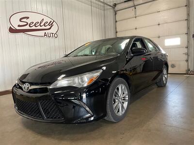 2016 Toyota Camry SE   - Photo 2 - Saint Louis, MI 48880-9800
