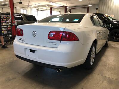 2011 Buick Lucerne CXL   - Photo 6 - Saint Louis, MI 48880-9800