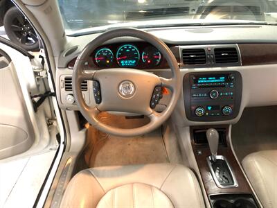 2011 Buick Lucerne CXL   - Photo 9 - Saint Louis, MI 48880-9800