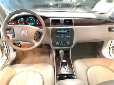 2011 Buick Lucerne CXL   - Photo 8 - Saint Louis, MI 48880-9800