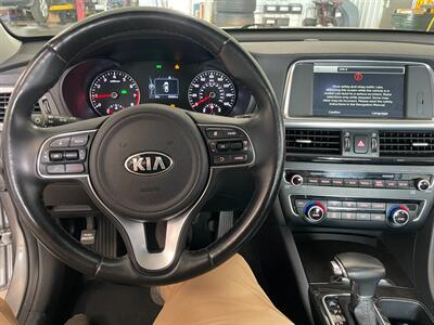 2016 Kia Optima EX - Photo 8 - Saint Louis, MI 48880-9800