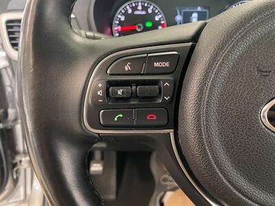 2016 Kia Optima EX - Photo 11 - Saint Louis, MI 48880-9800