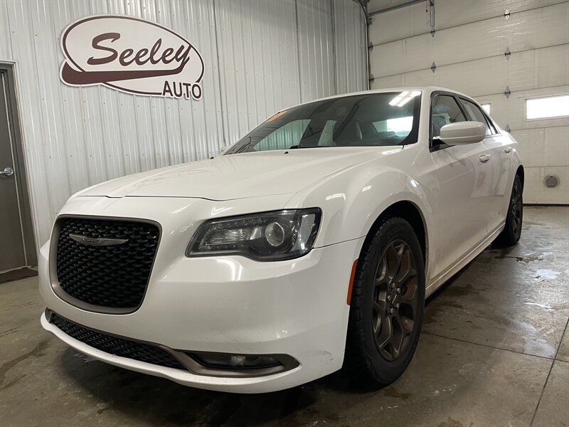 2017 Chrysler 300 Series S  