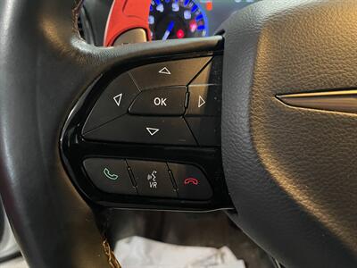 2017 Chrysler 300 Series S   - Photo 21 - Saint Louis, MI 48880-9800