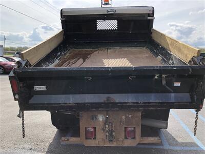 2017 Chevrolet Silverado 3500HD CC DUMP TRUCK   - Photo 20 - Saint Louis, MI 48880-9800