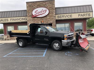 2017 Chevrolet Silverado 3500HD CC DUMP TRUCK   - Photo 36 - Saint Louis, MI 48880-9800