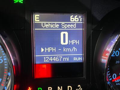 2016 Chrysler Town and Country Touring-L   - Photo 11 - Saint Louis, MI 48880-9800
