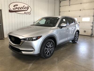 2018 Mazda CX-5 Touring   - Photo 2 - Saint Louis, MI 48880-9800