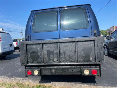 2008 Ford E-350 SD   - Photo 7 - Saint Louis, MI 48880-9800